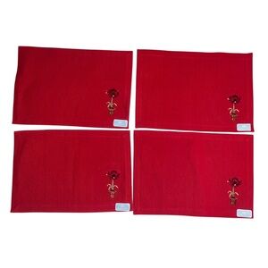 Christmas Placemats Amaryllis Embroidery Holiday Winter Danica Cotton 13” x 19”